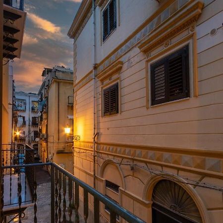 Cortile Del Greco Apartments Palermo Ngoại thất bức ảnh
