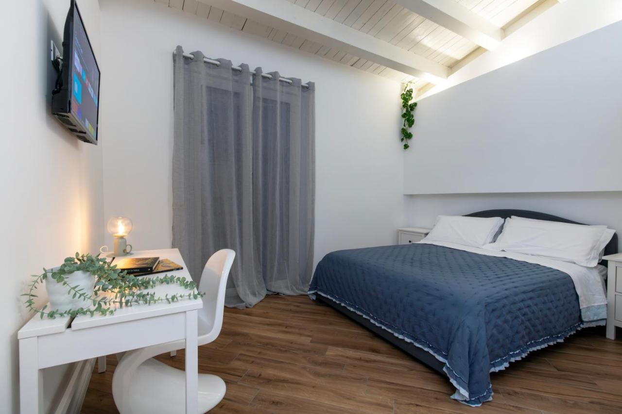 Cortile Del Greco Apartments Palermo Ngoại thất bức ảnh