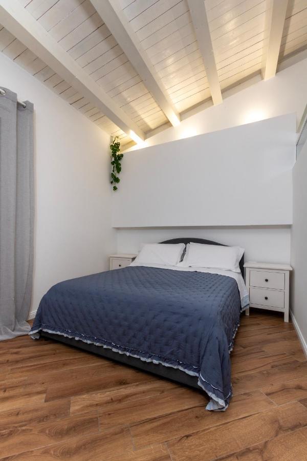 Cortile Del Greco Apartments Palermo Ngoại thất bức ảnh