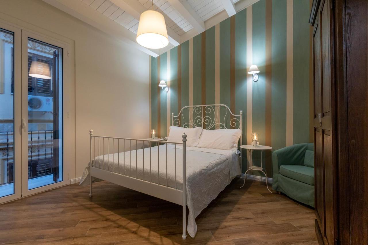 Cortile Del Greco Apartments Palermo Ngoại thất bức ảnh