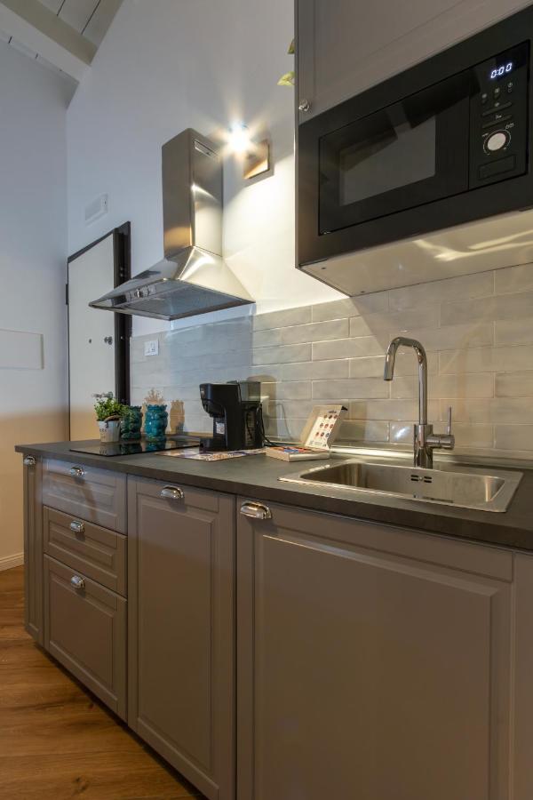 Cortile Del Greco Apartments Palermo Ngoại thất bức ảnh