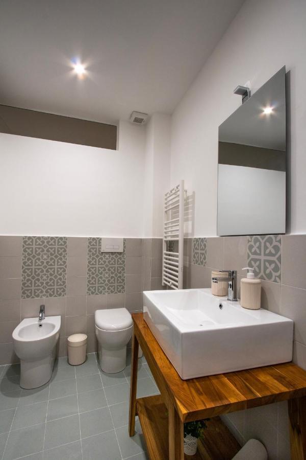 Cortile Del Greco Apartments Palermo Ngoại thất bức ảnh